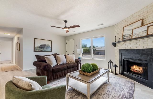 1705 Arlene Road SE, Rio Rancho, NM 87124