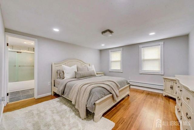 41 Lincoln Avenue, Jamesburg, NJ 08831