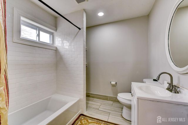 41 Lincoln Avenue, Jamesburg, NJ 08831