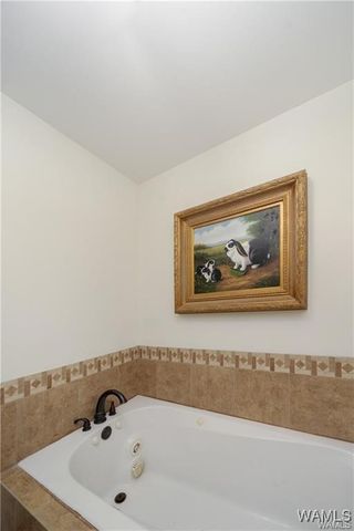 1709 Dauphine, Tuscaloosa, AL 35406