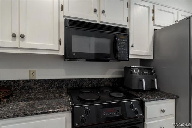 1709 Dauphine, Tuscaloosa, AL 35406