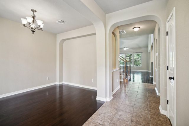 1726 Westmeadow TRL, Round Rock, TX 78665