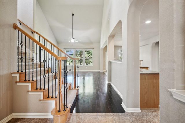 1726 Westmeadow TRL, Round Rock, TX 78665