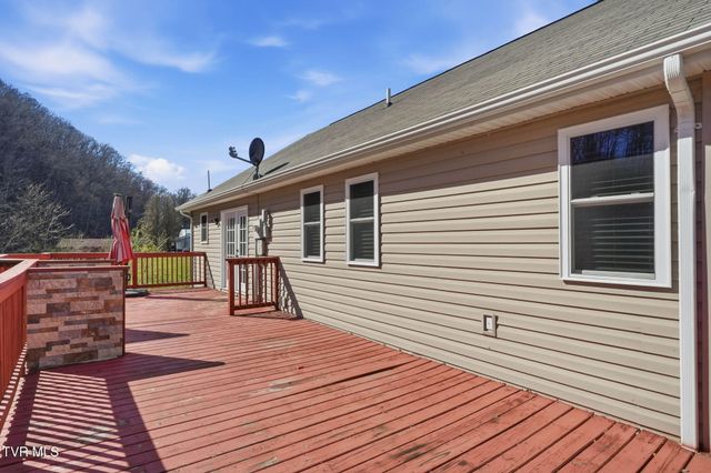 1598 Bristol Highway, Gate City, VA 24251
