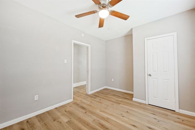 1201 E 3rd Avenue, Corsicana, TX 75110
