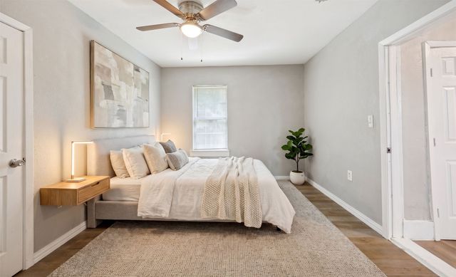 1201 E 3rd Avenue, Corsicana, TX 75110