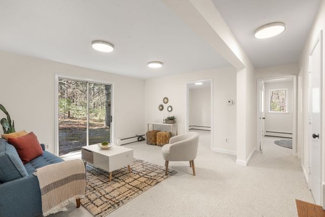6 Briggs Pond Way, Sharon, MA 02067