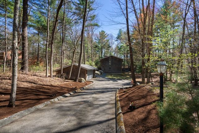 6 Briggs Pond Way, Sharon, MA 02067