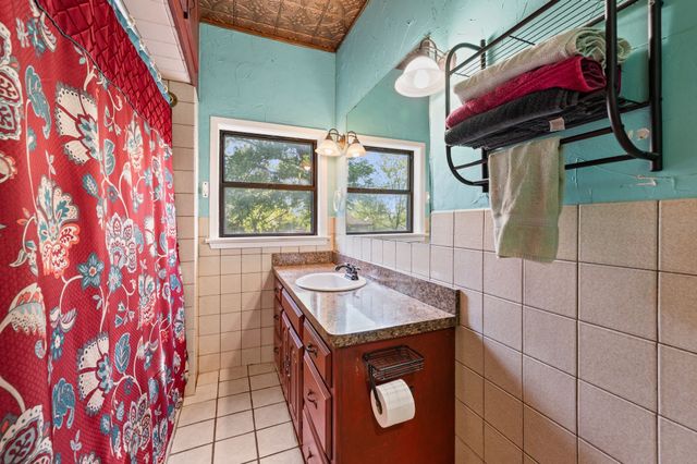 410 E Josephine Street, Weatherford, TX 76086