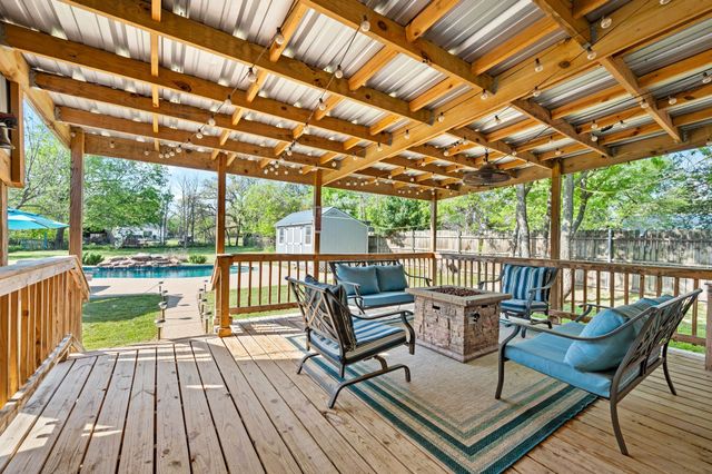 410 E Josephine Street, Weatherford, TX 76086