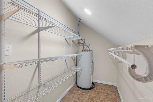 3501 Plazas Del Lago Drive, Edinburg, TX 78539