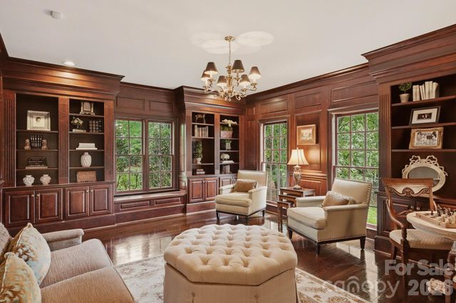 2611 Oakmeade Drive, Charlotte, NC 28270