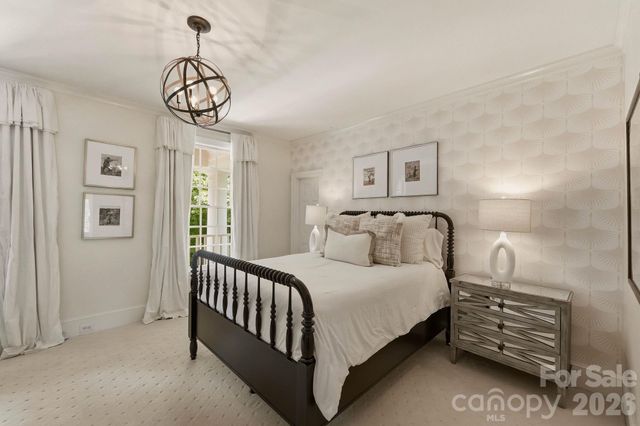 2611 Oakmeade Drive, Charlotte, NC 28270