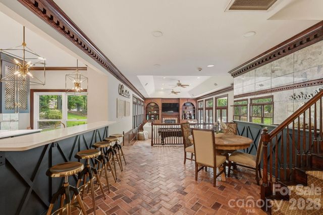 2611 Oakmeade Drive, Charlotte, NC 28270