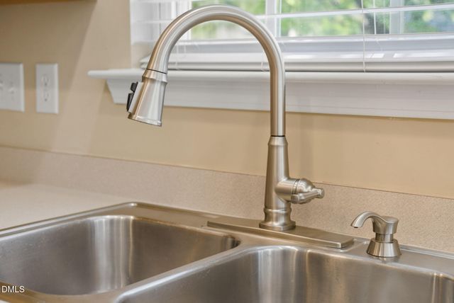 1224 Legacy Greene Avenue, Wake Forest, NC 27587