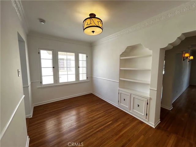 935 S Alandele Avenue, Los Angeles, CA 90036