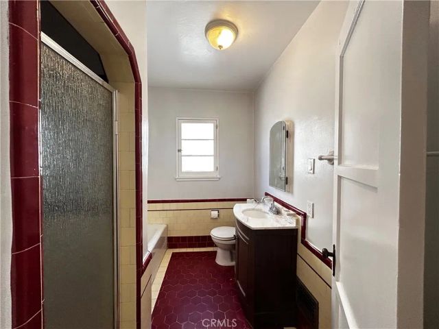 935 S Alandele Avenue, Los Angeles, CA 90036
