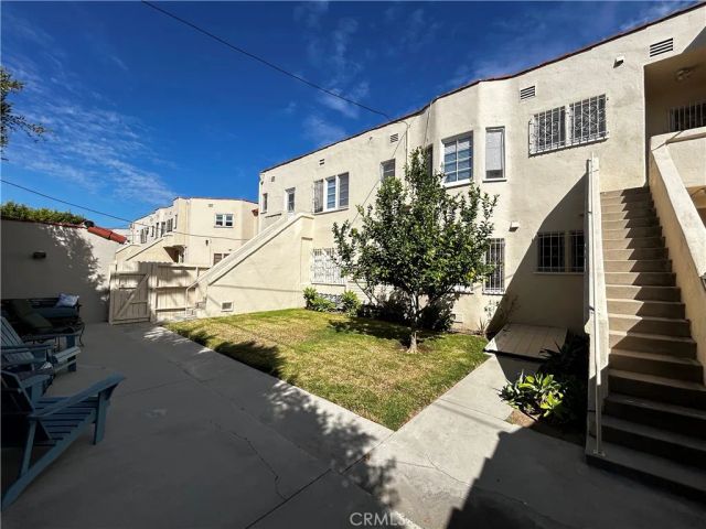 935 S Alandele Avenue, Los Angeles, CA 90036