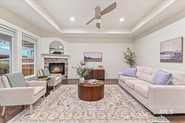 11114 W Oliana Dr, Boise, ID 83709