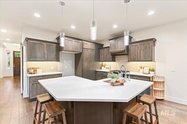 11114 W Oliana Dr, Boise, ID 83709