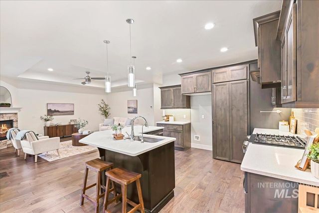 11114 W Oliana Dr, Boise, ID 83709