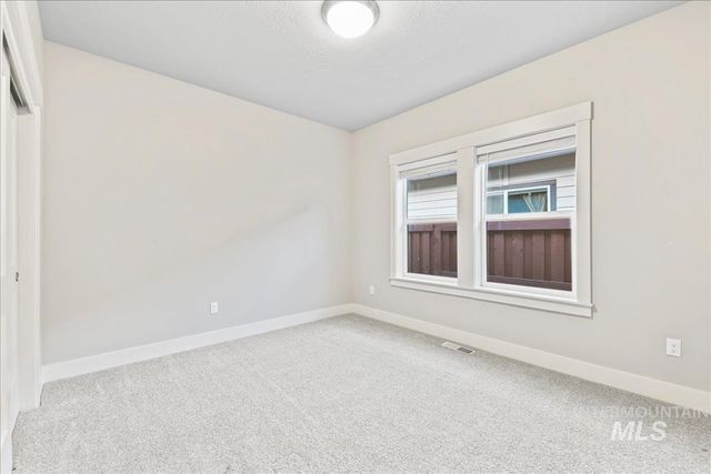 11114 W Oliana Dr, Boise, ID 83709