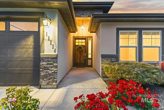 11114 W Oliana Dr, Boise, ID 83709
