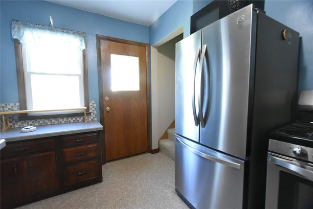 3137 Emerald Avenue SE, Cedar Rapids, IA 52403