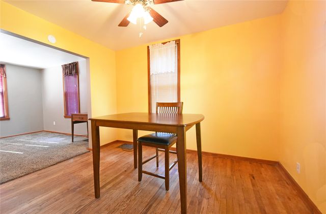 3137 Emerald Avenue SE, Cedar Rapids, IA 52403