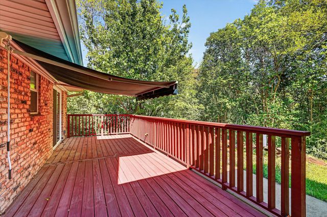 9584 Ash Creek Drive, Dallas, TX 75228