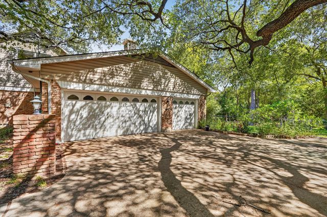 9584 Ash Creek Drive, Dallas, TX 75228