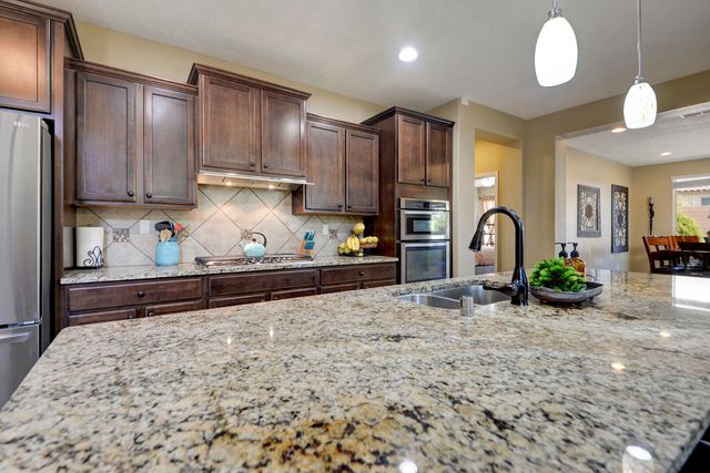 2015 REDONDO PEAK Drive NW, Albuquerque, NM 87120