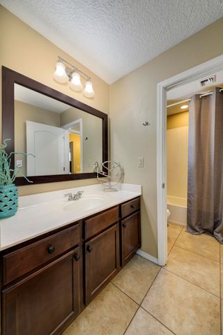 2015 REDONDO PEAK Drive NW, Albuquerque, NM 87120