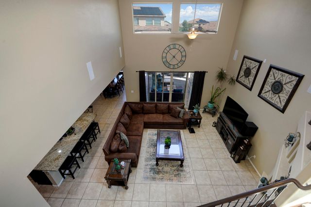 2015 REDONDO PEAK Drive NW, Albuquerque, NM 87120