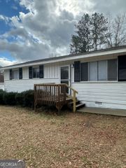 193 Frazier Drive SE, Milledgeville, GA 31061