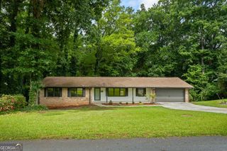 1300 White Oak Street SE, Conyers, GA 30013