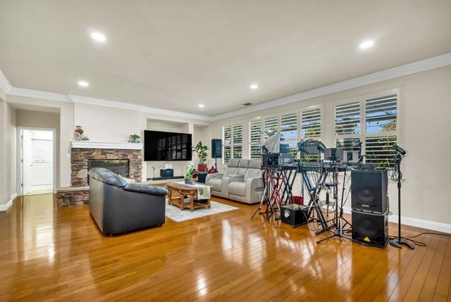 2075 Silence Drive, San Jose, CA 95148