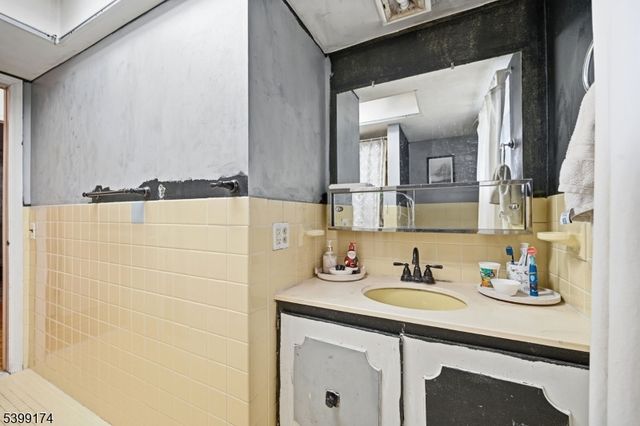 529 Tranquility Dr, Vernon Twp., NJ 07422