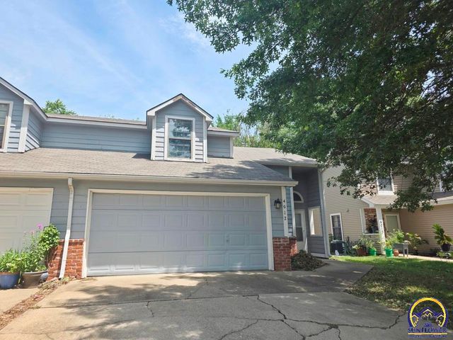 4012 Overland DR, Lawrence, KS 66049