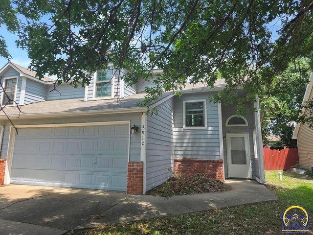4012 Overland DR, Lawrence, KS 66049
