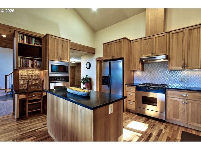 27815 Ne 389TH St, Yacolt, WA 98675