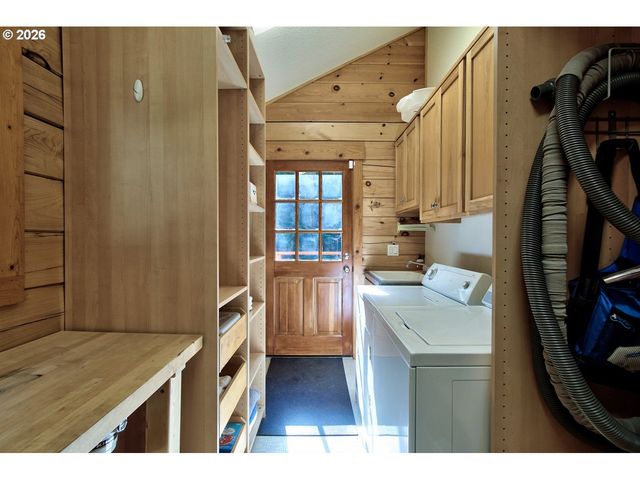 27815 Ne 389TH St, Yacolt, WA 98675