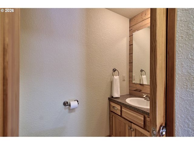 27815 Ne 389TH St, Yacolt, WA 98675