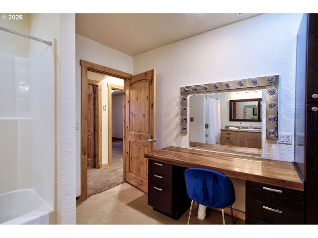 27815 Ne 389TH St, Yacolt, WA 98675