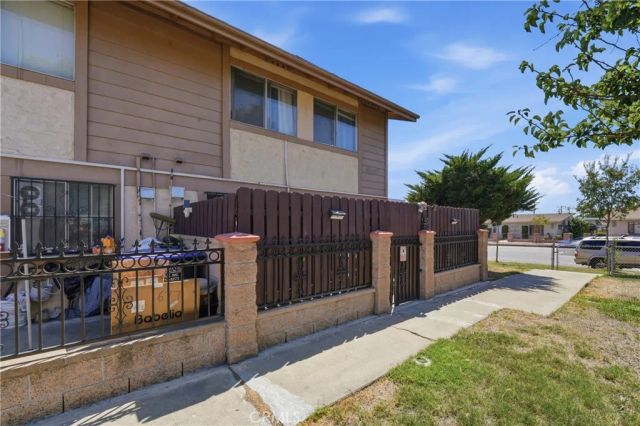 1982 S Garfield, Monterey Park, CA 91754