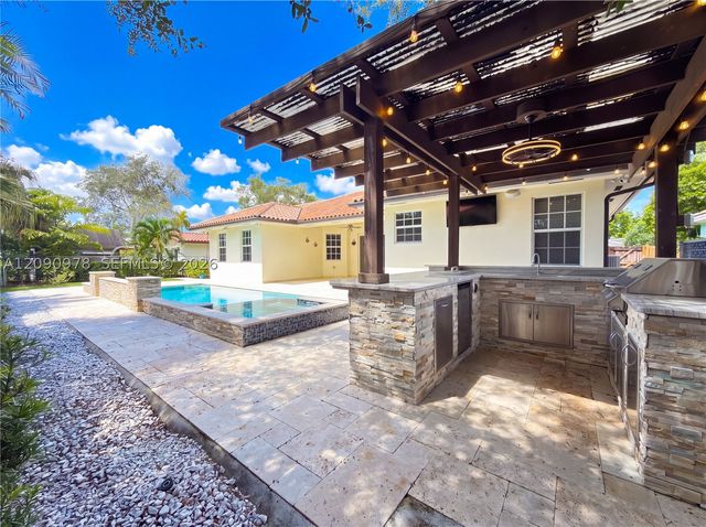 9444 SW 78th St --, Miami, FL 33173