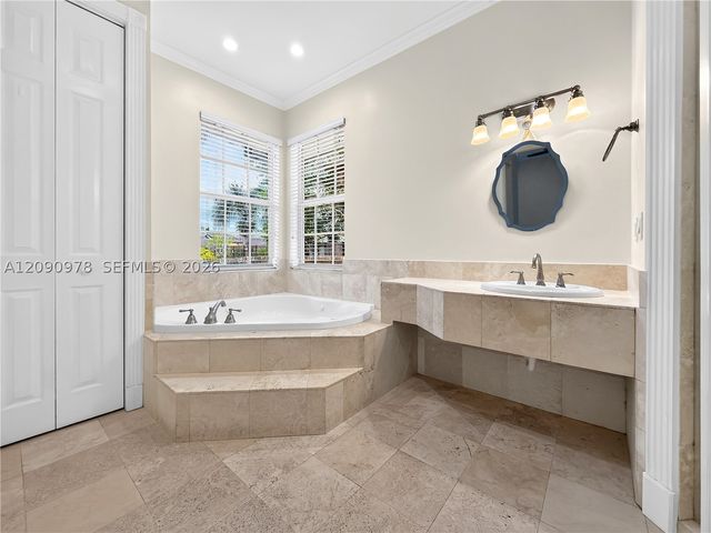 9444 SW 78th St --, Miami, FL 33173