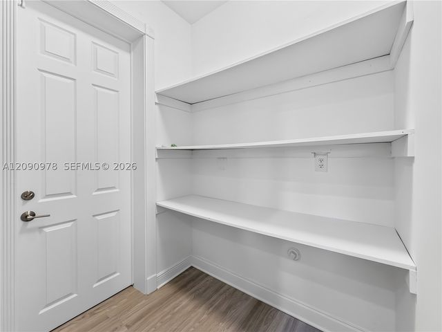 9444 SW 78th St --, Miami, FL 33173