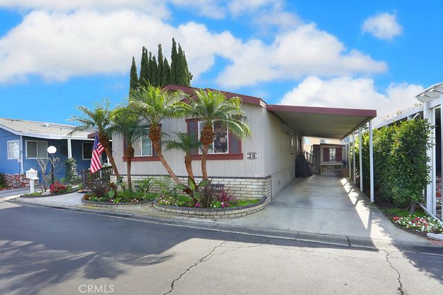 28 Rancho Road, Tustin, CA 92780