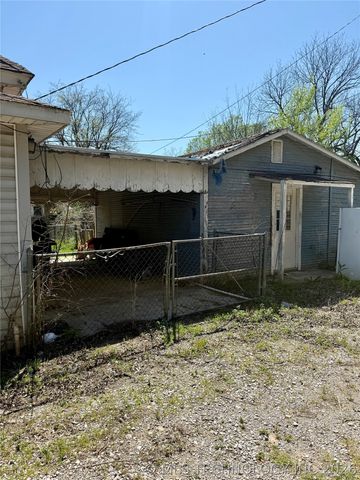 708 W 12th, Sulphur, OK 73086